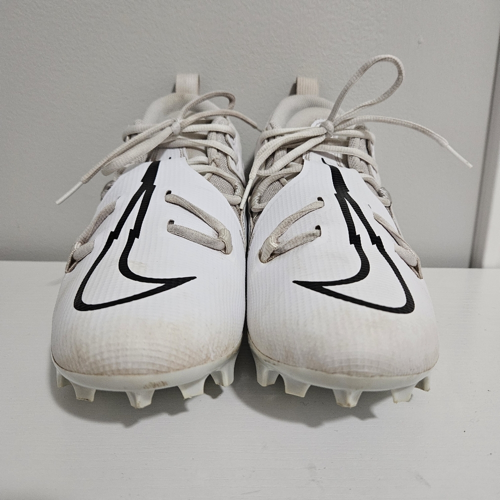 Nike Alpha Menace Pro 3 View 4